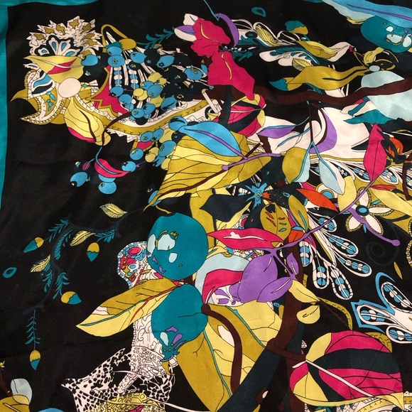 Floral Acrylic Fringe Scarf Multi Color - Picture 7 of 12